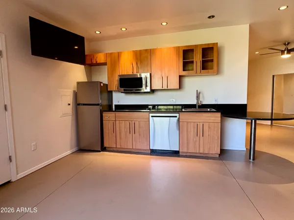 $1,200 | 1701 East Colter Street, Unit 341, Phoenix, AZ 85016