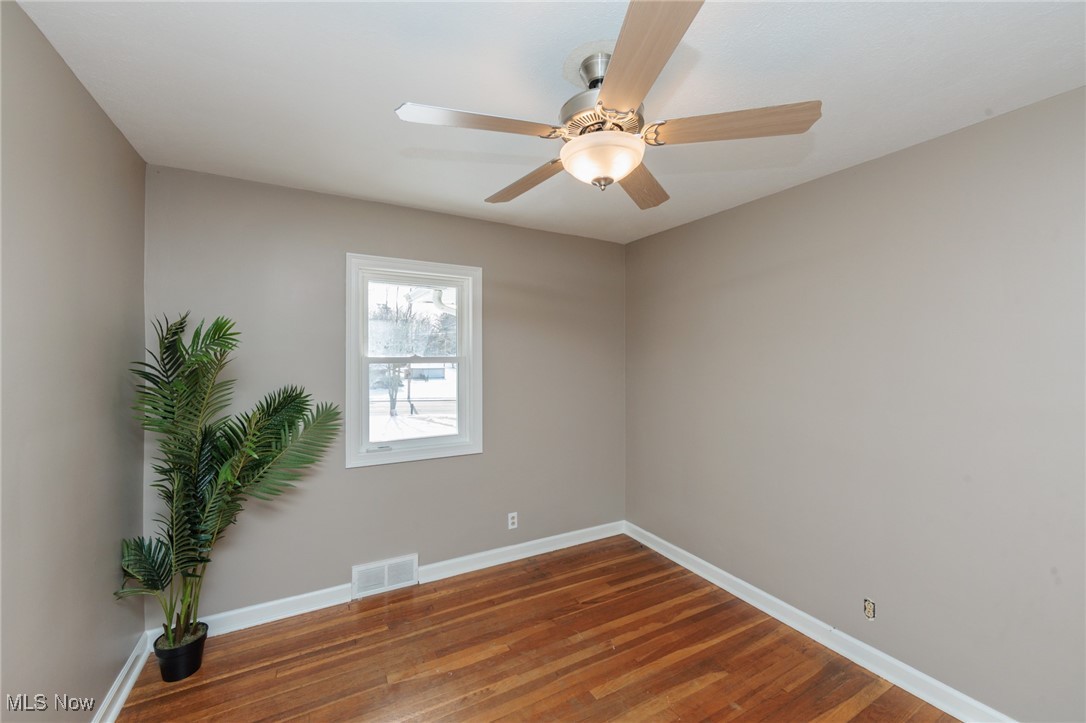 7702 West Pleasant Valley Road Parma, OH 44129 - Photo 19 of 50 Gallery Image 19