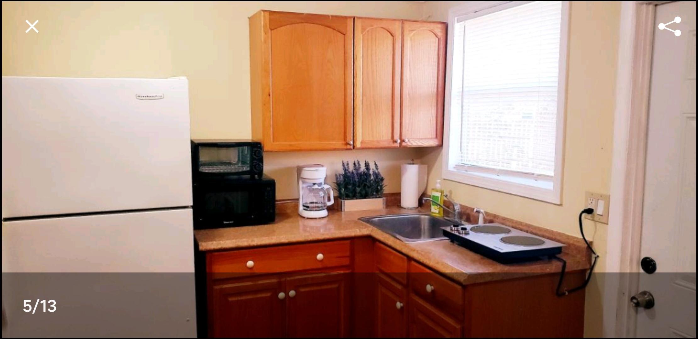 524 Colonial Road West Palm Beach, FL 33405 - Photo 27 of 29 Screenshot_20200130-102357_Airbnb