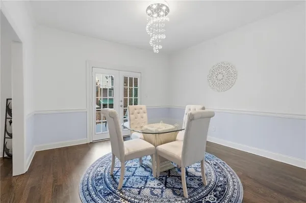 $525,000 | 5211 Glenridge Drive, Atlanta, GA 30342