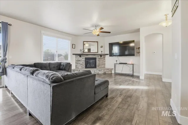 $659,900 | 11150 West Troyer Drive, Nampa, ID 83686