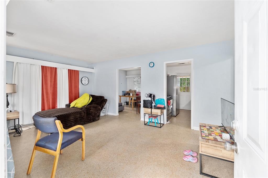 305 Northwest 34th Street Gainesville, FL 32607 - Photo 3 of 43