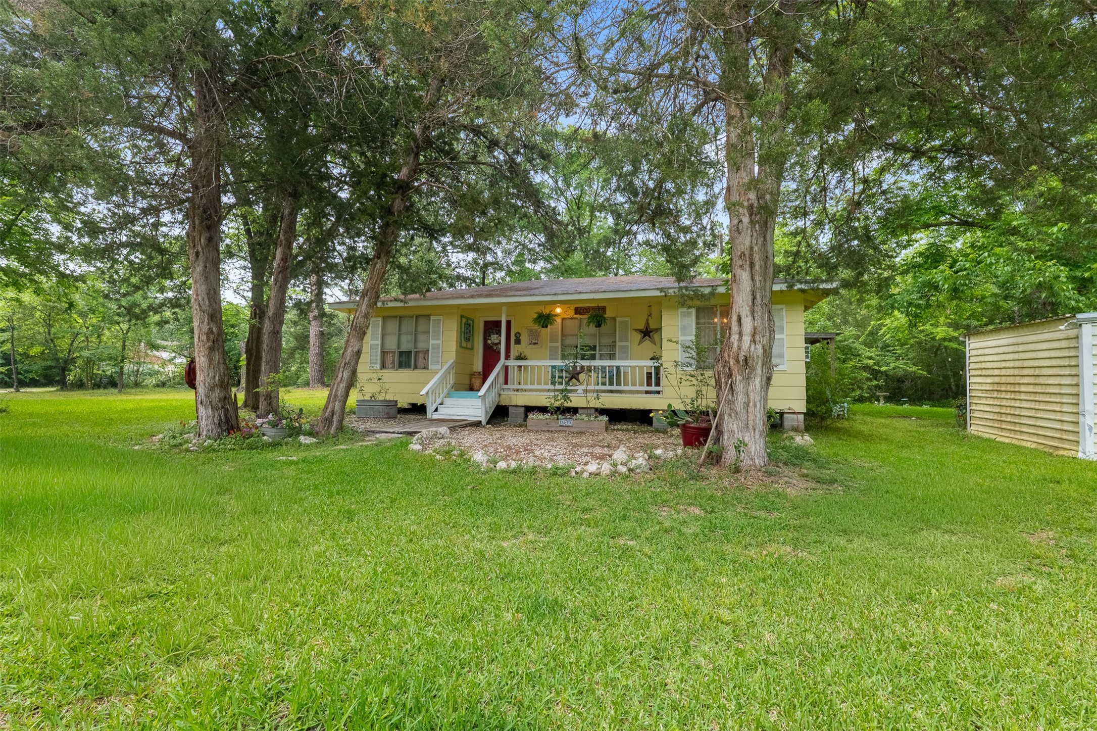 280 The Woods Road Coldspring, TX 77331 - Photo 29 of 38