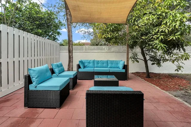 $3,700 | 12533 Northwest 10th Place, Sunrise, FL 33323