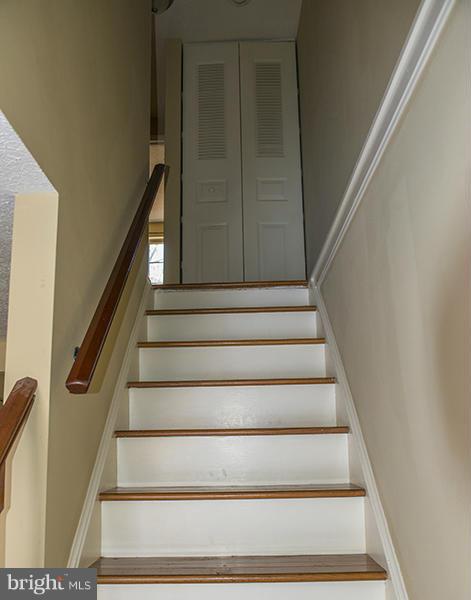 10324 Apple Ridge Road Gaithersburg, MD 20886 - Photo 7 of 24 Interior (General)