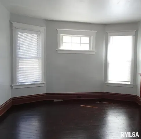 $99,500 | 1625-14 14 1/2 Street, Rock Island, IL 61201