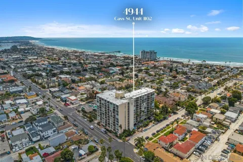 $945,000 | 4944 Cass Street, Unit 1102, San Diego, CA 92109