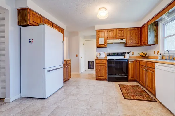 $319,900 | 448 Rush Scottsville Road, Rush, NY 14543