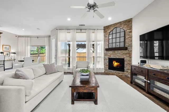 $659,500 | 8 Center Court, Heath, TX 75032