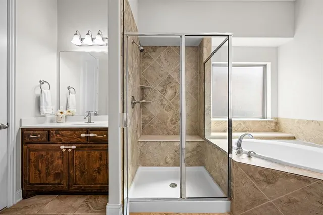 $659,500 | 8 Center Court, Heath, TX 75032