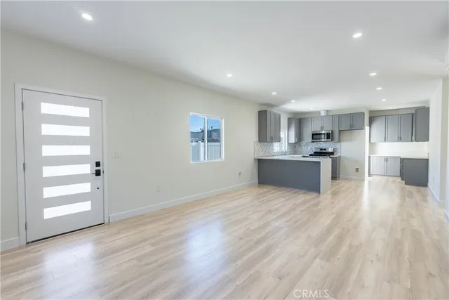 $3,500 | 2131 North Pepper Street, Burbank, CA 91505