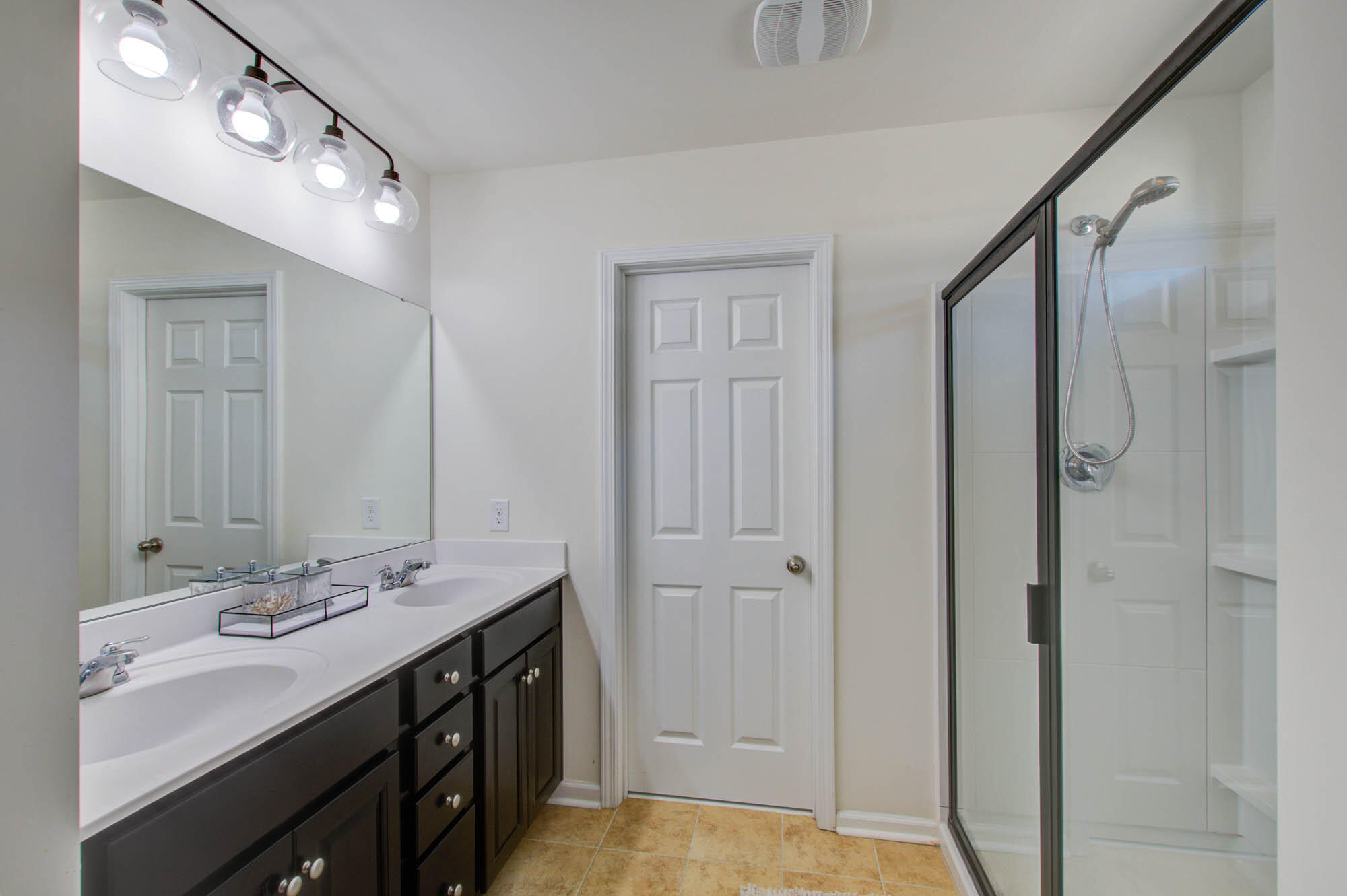 1143 Flyway Road Summerville, SC 29483 - Photo 18 of 28 1143 Flyway - 21