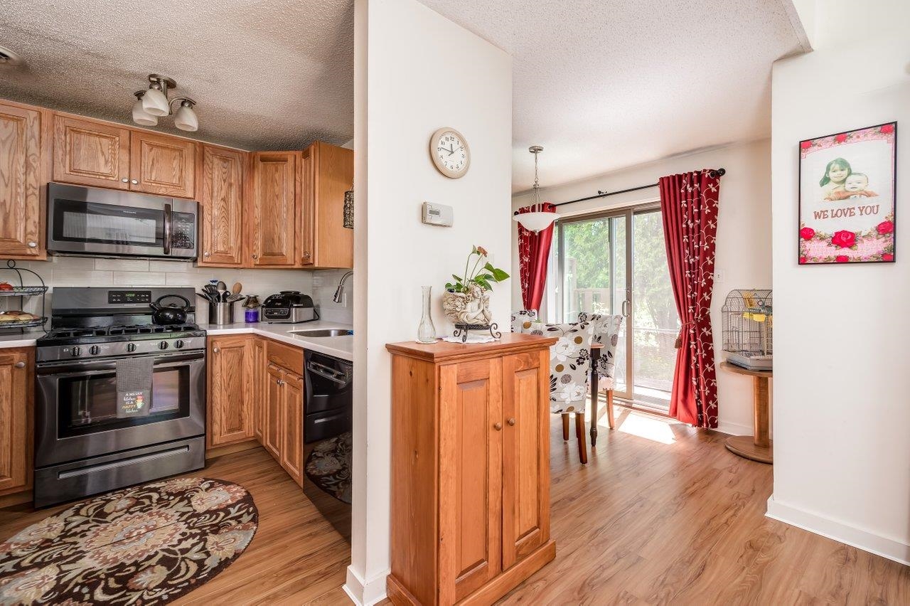 1 Dustin Homestead, Unit 1 Rochester, NH 03867 - Photo 8 of 37