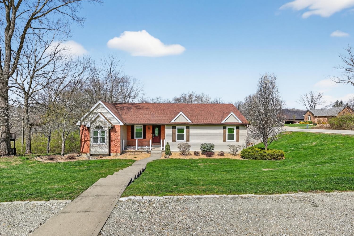 627 Hickory Road Lawrenceburg, IN 47025 - Photo 1 of 48