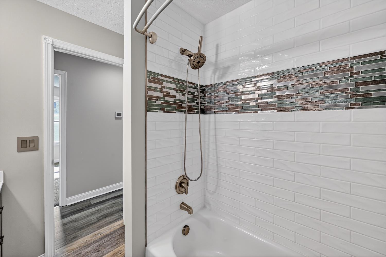 627 Hickory Road Lawrenceburg, IN 47025 - Photo 23 of 48