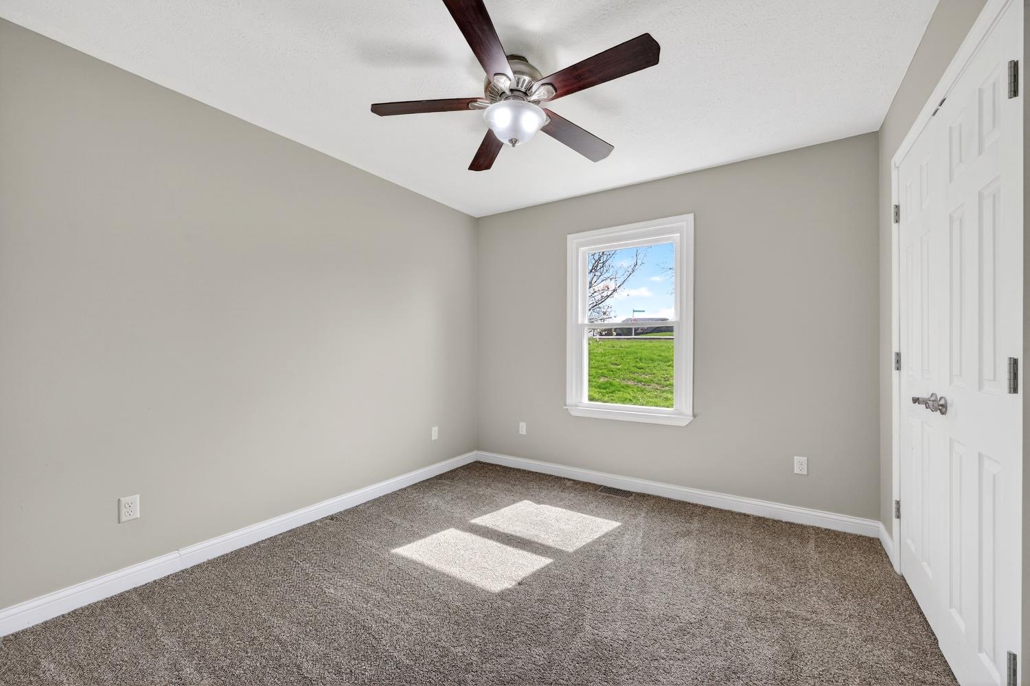 627 Hickory Road Lawrenceburg, IN 47025 - Photo 27 of 48