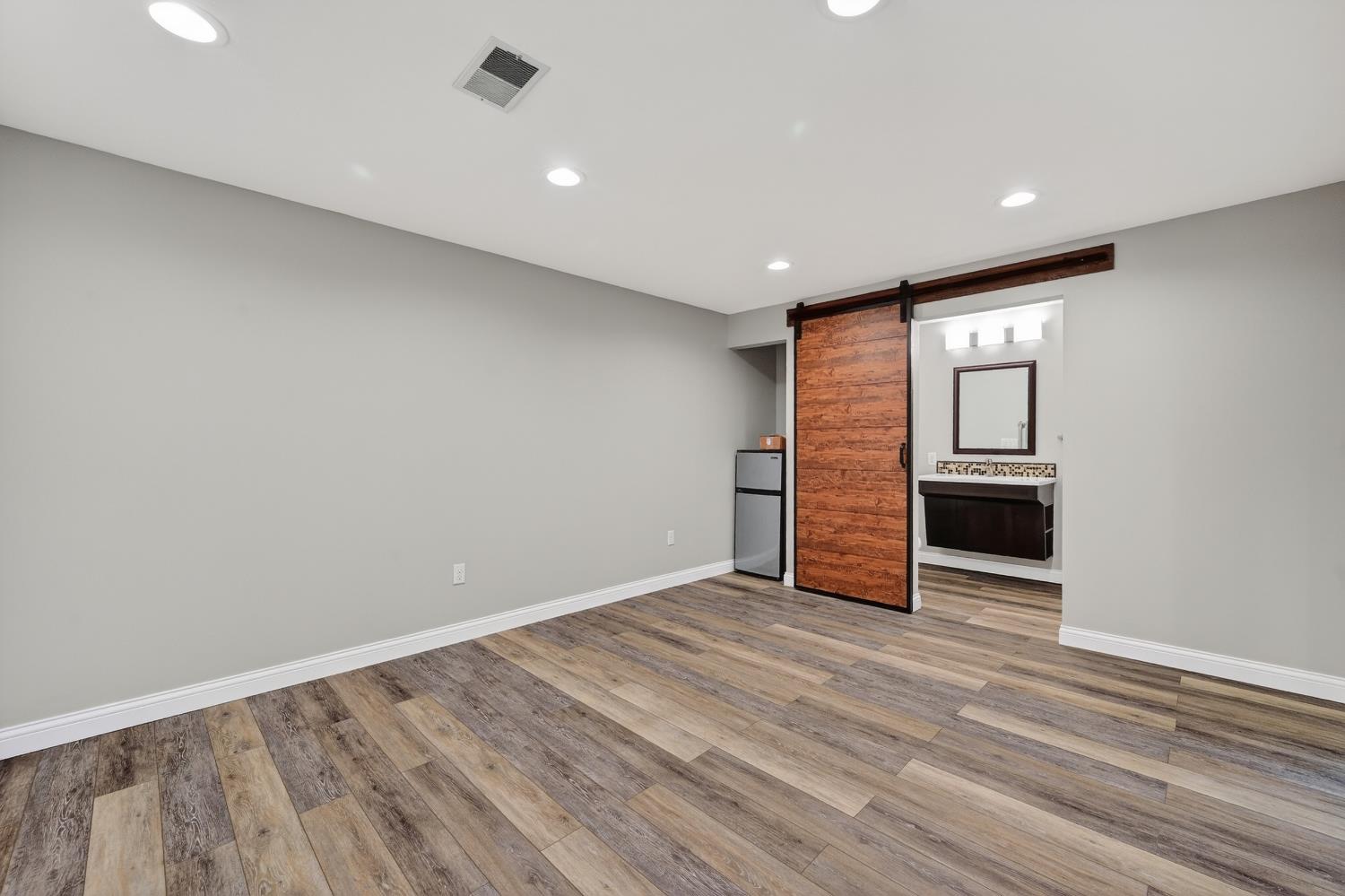 627 Hickory Road Lawrenceburg, IN 47025 - Photo 34 of 48