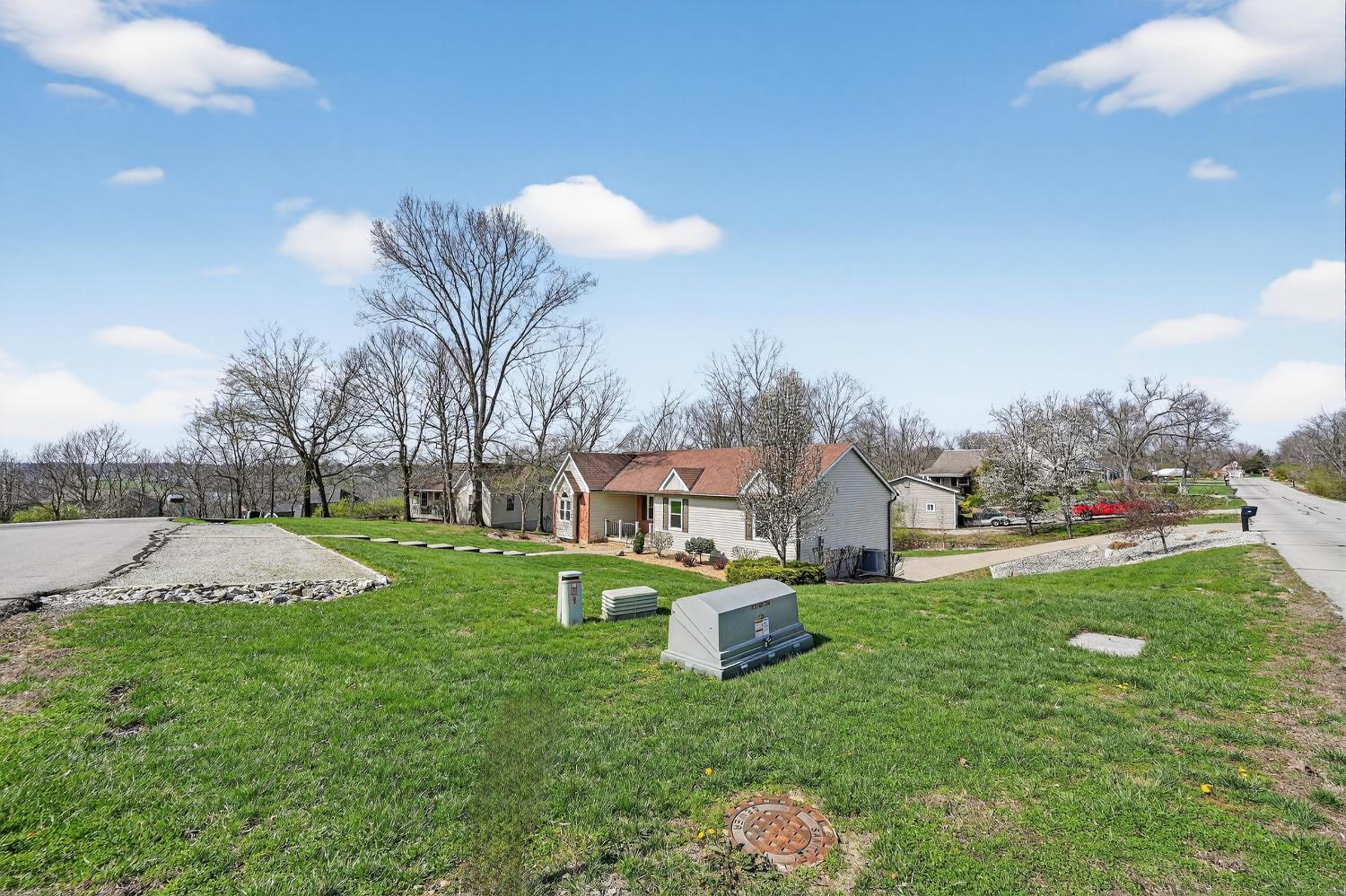 627 Hickory Road Lawrenceburg, IN 47025 - Photo 46 of 48