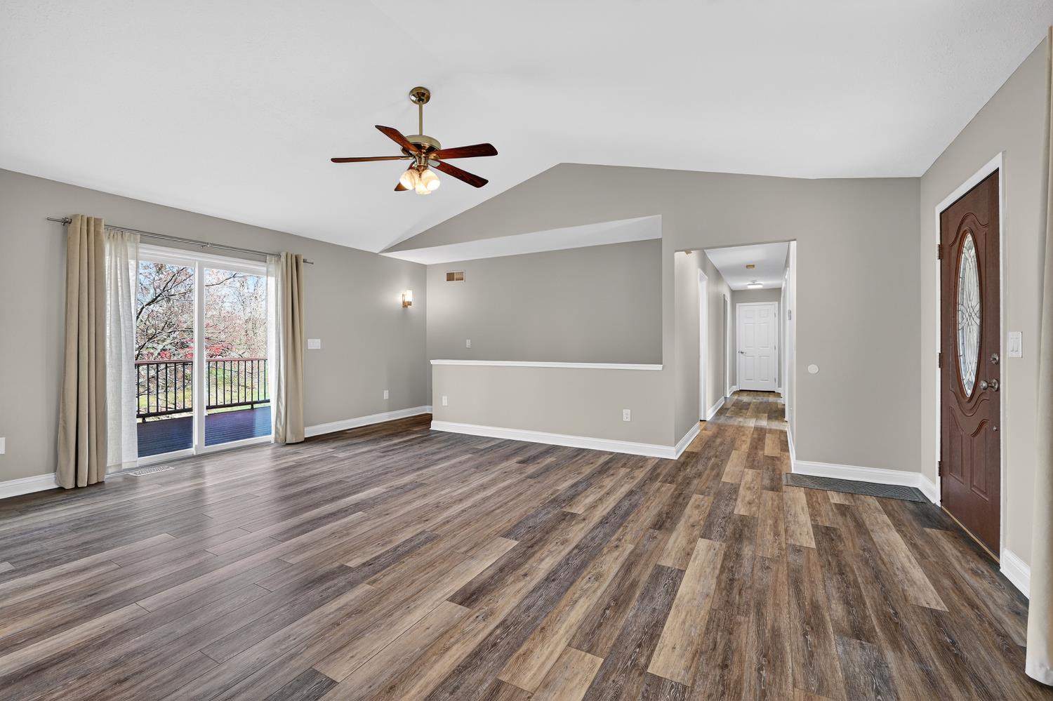 627 Hickory Road Lawrenceburg, IN 47025 - Photo 6 of 48