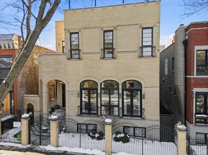 $3,599,900 | 1936 North Wilmot Avenue, Chicago, IL 60647