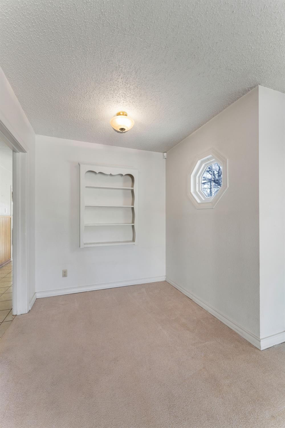 2823 24th Street Lubbock, TX 79410 - Photo 4 of 21 Photo 4