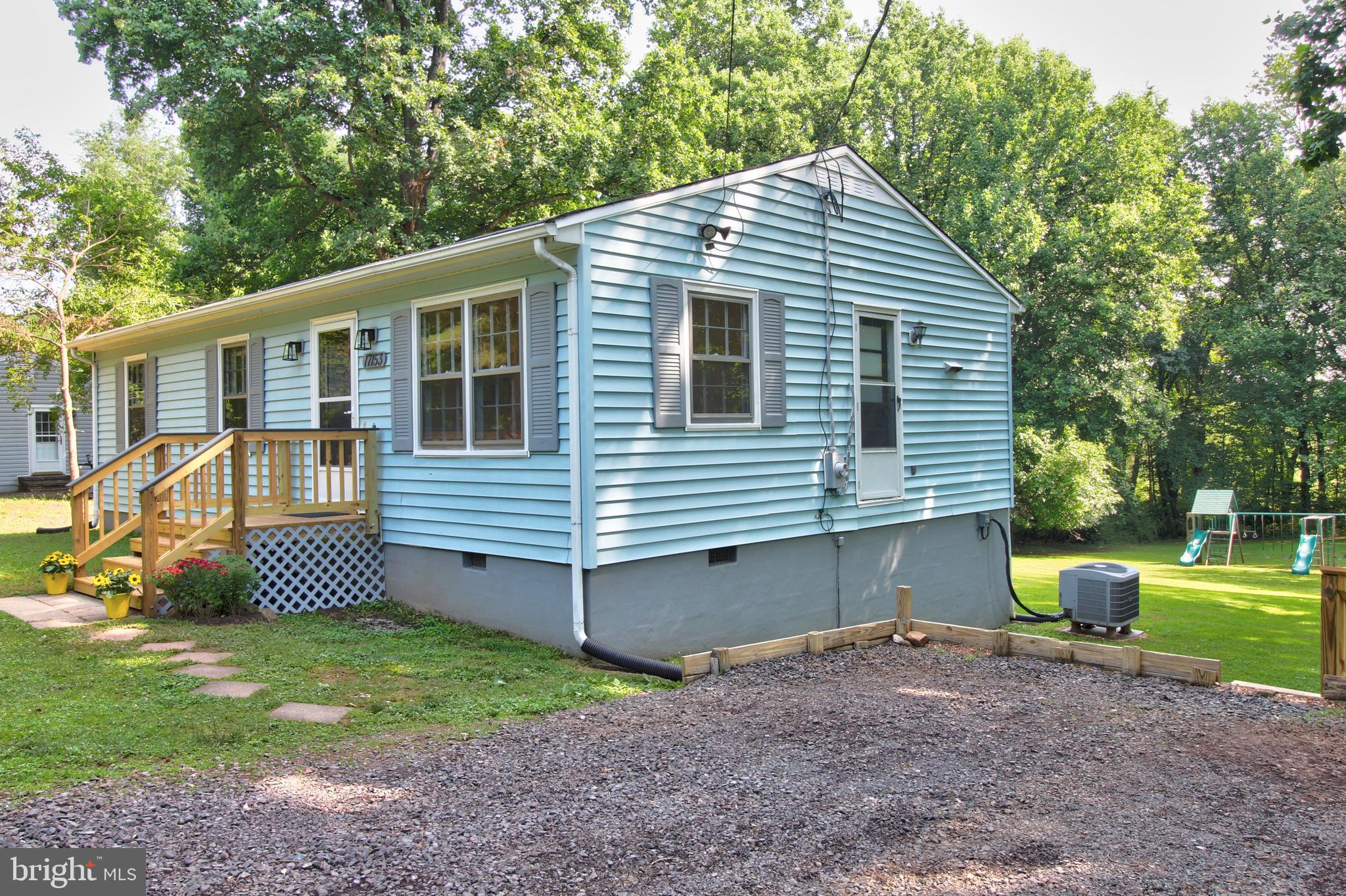 17153 North Merrimac Road Culpeper, VA 22701 - Photo 33 of 34 Large Parking Area