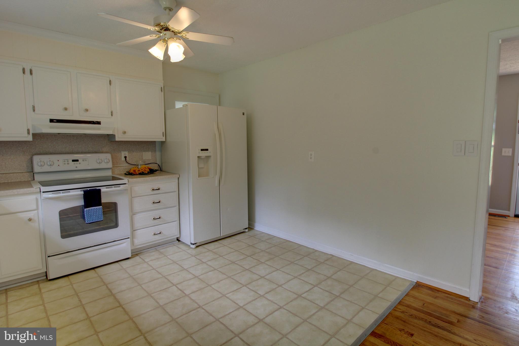 17153 North Merrimac Road Culpeper, VA 22701 - Photo 10 of 34 Kitchen