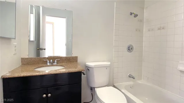 $1,400 | 4954 Larkspur Street, Las Vegas, NV 89120