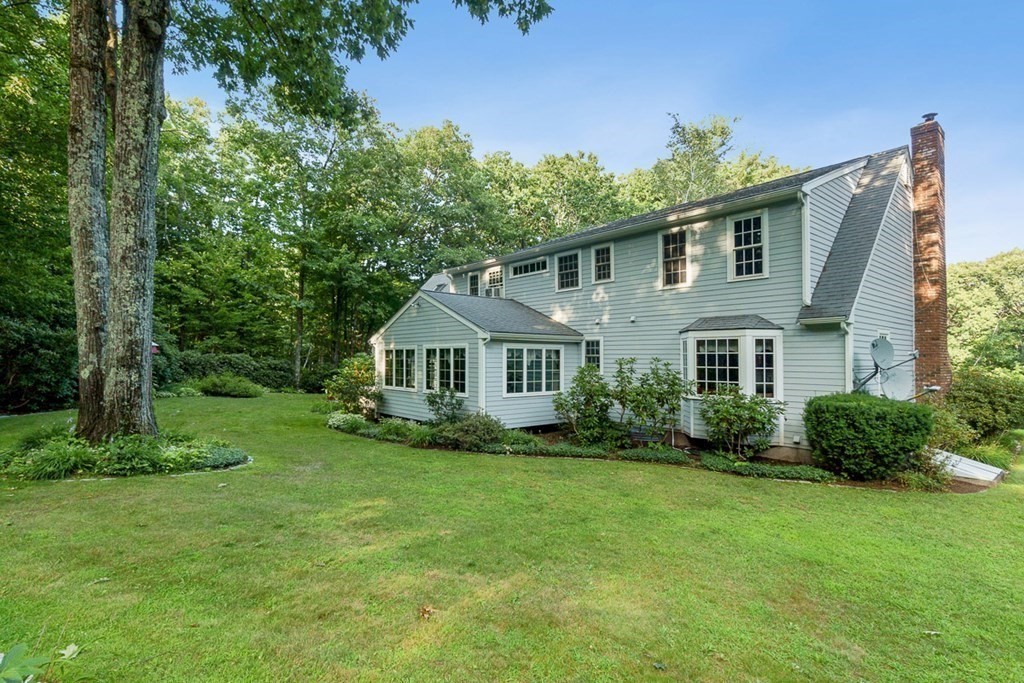 43 Oak Circle Princeton, MA 01541 - Photo 4 of 42