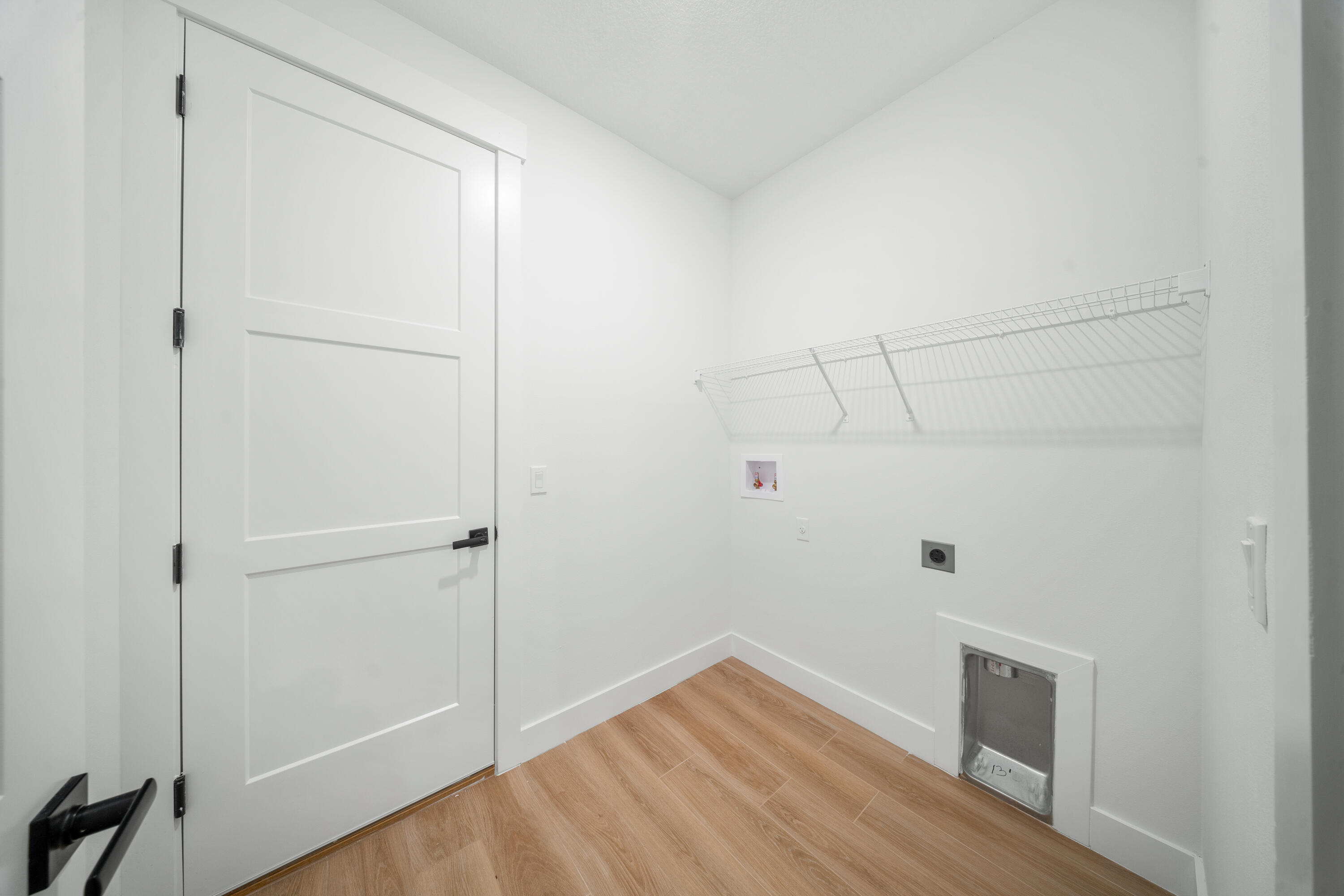 10619 Sugar Pine Drive Fort Pierce, FL 34945 - Photo 41 of 44 laundry