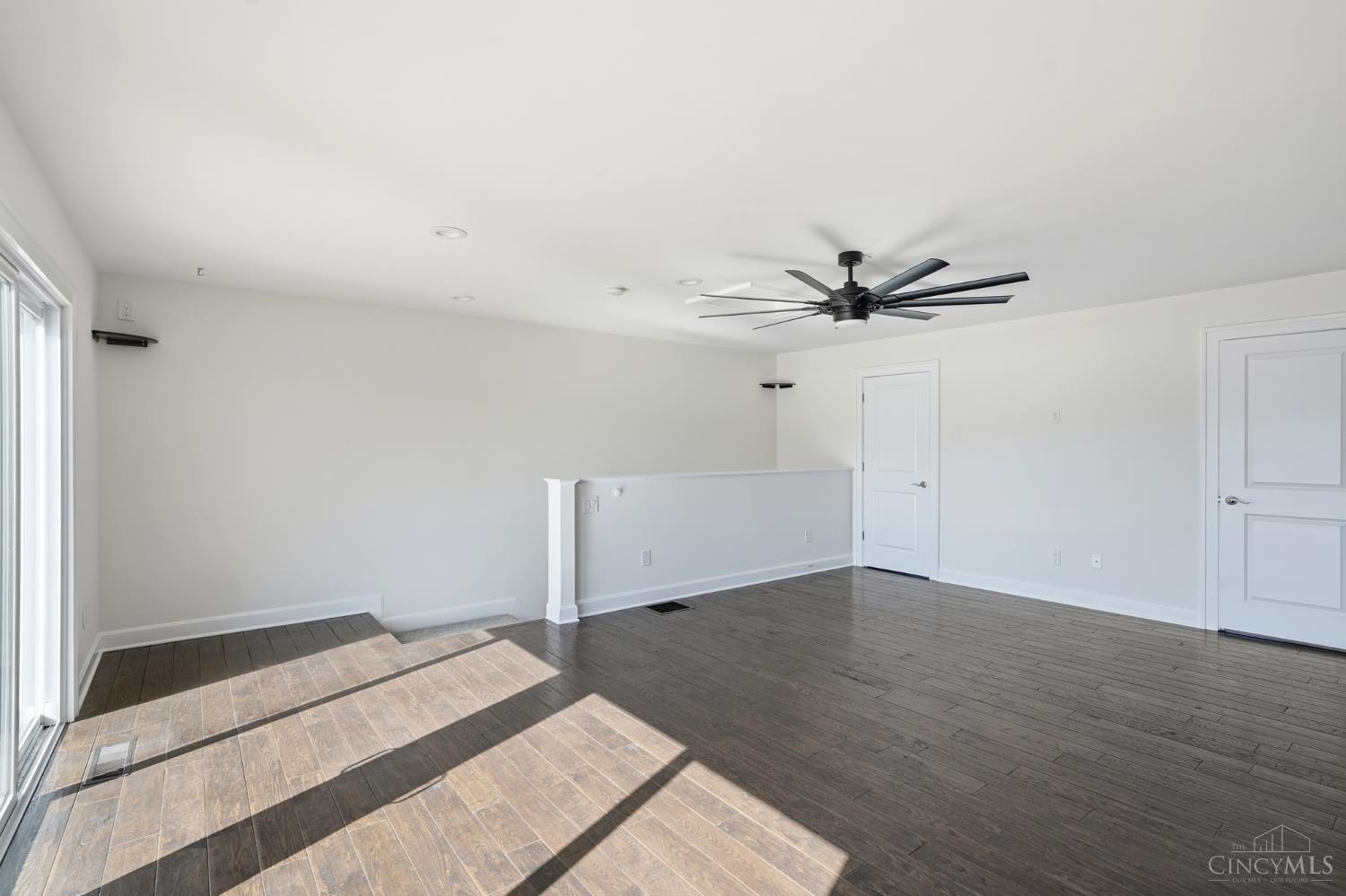 3003 Riverside Drive Cincinnati, OH 45226 - Photo 37 of 65 Gallery Image 37