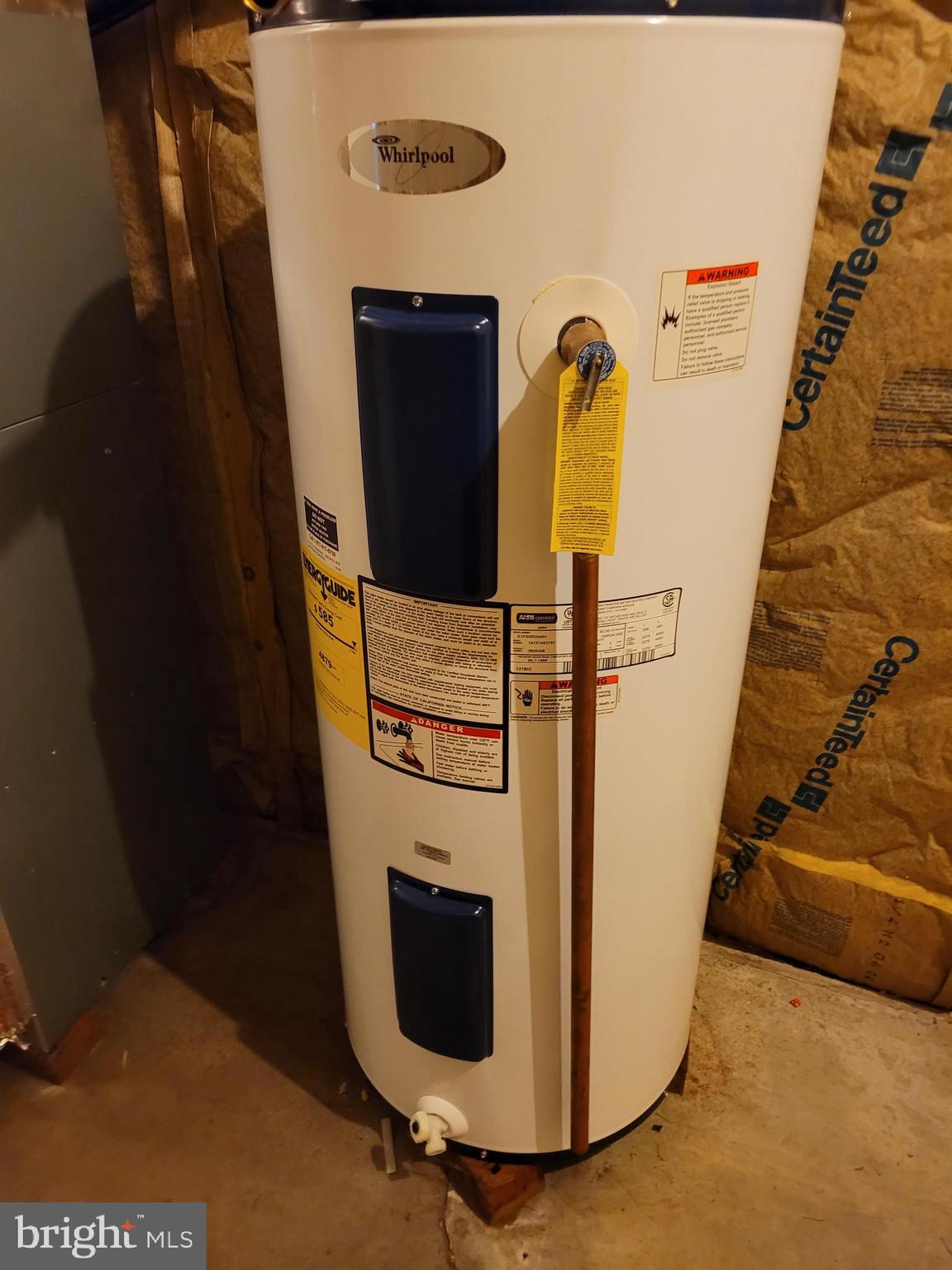 24 Cardinal Road Pine Grove, PA 17963 - Photo 20 of 20 Electric Hot Water Heater