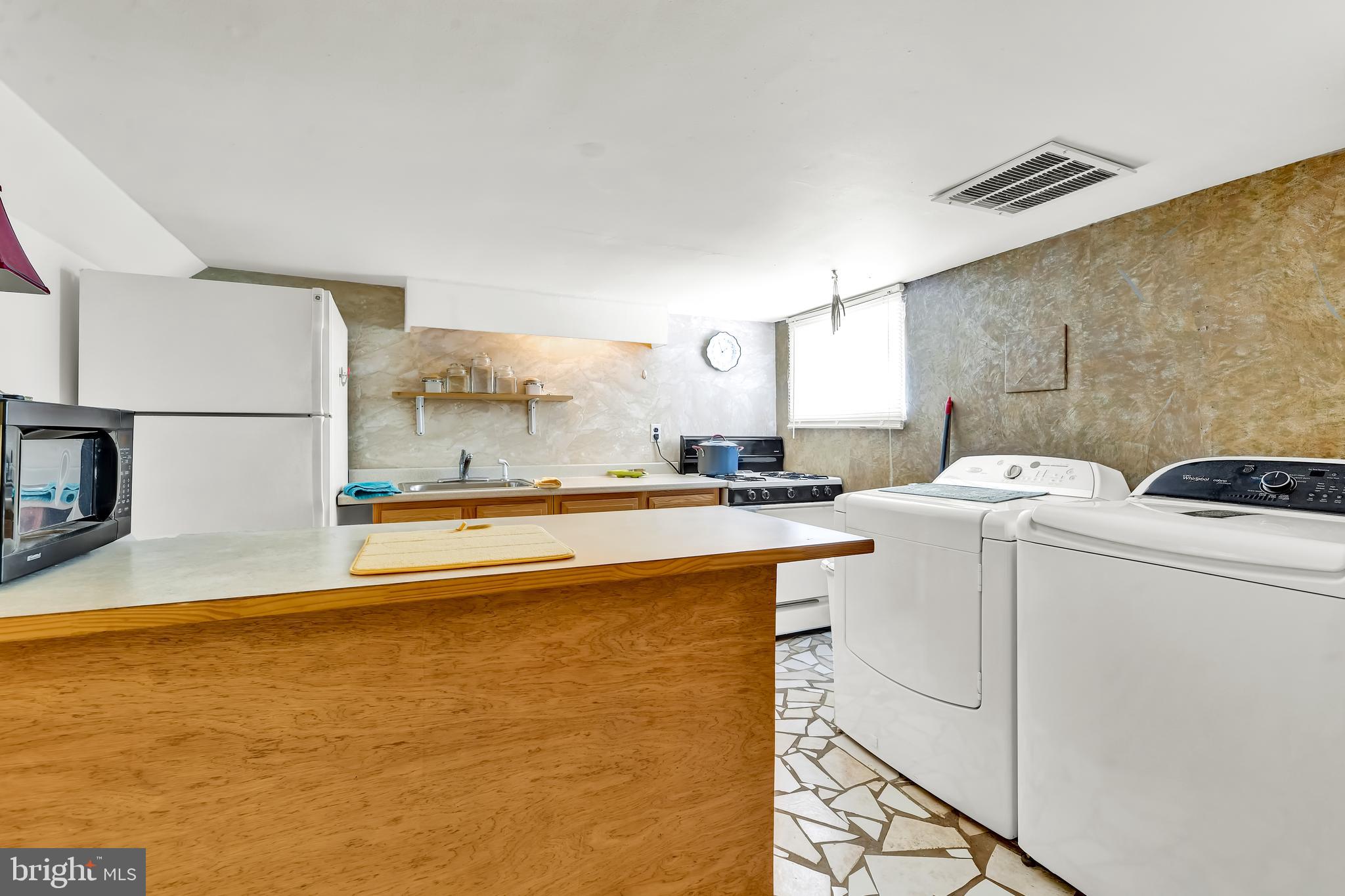 2622 Rittenhouse Avenue Baltimore, MD 21230 - Photo 20 of 24 Basement Kitchen