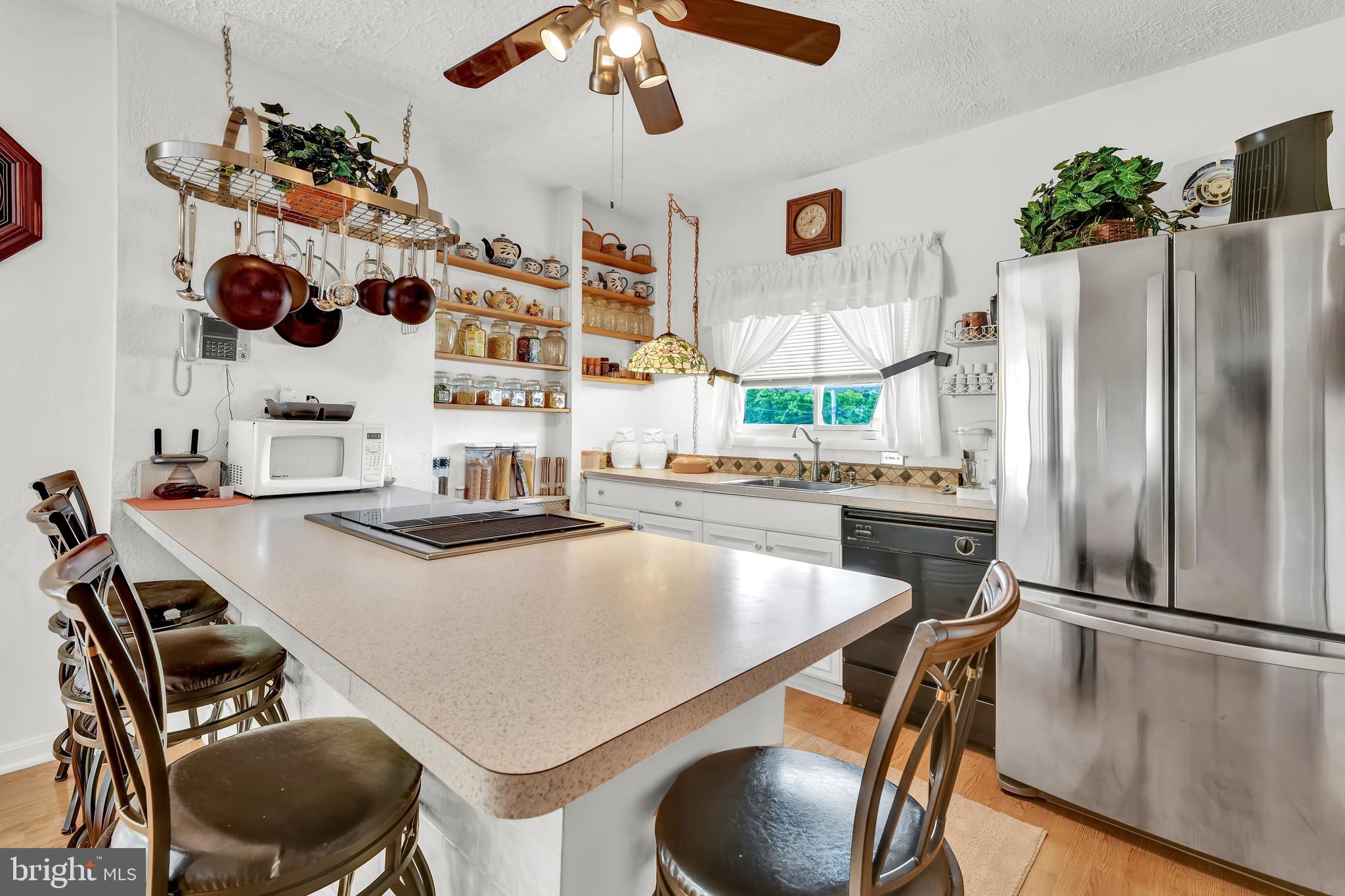 2622 Rittenhouse Avenue Baltimore, MD 21230 - Photo 6 of 24 Kitchen