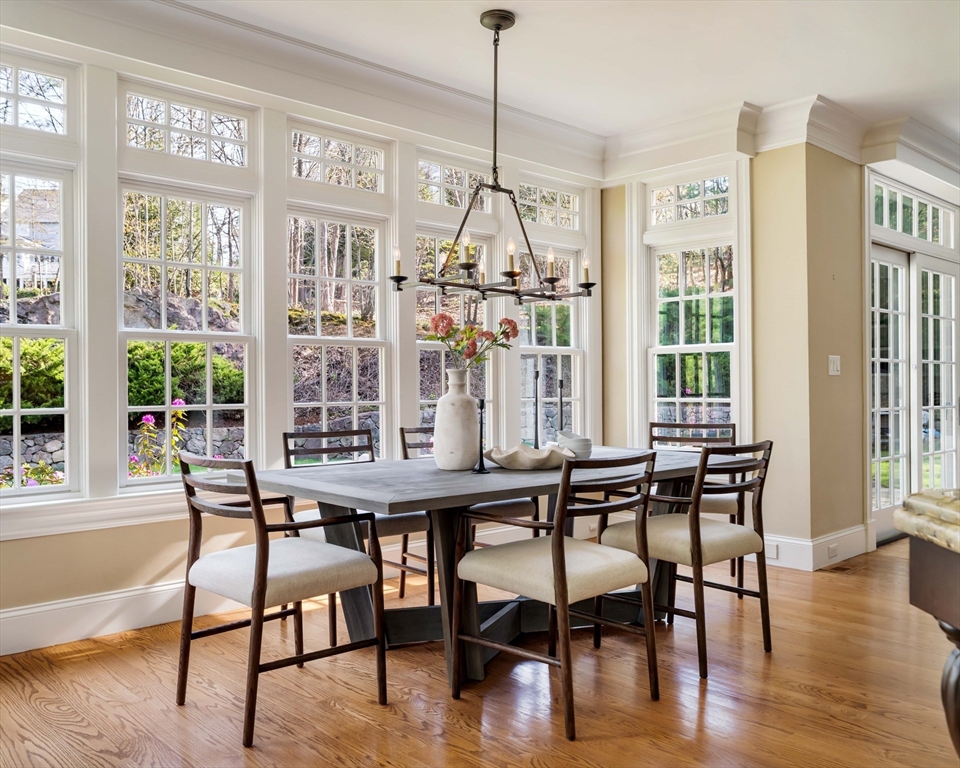 151 Hampshire Road Wellesley, MA 02481 - Photo 13 of 39