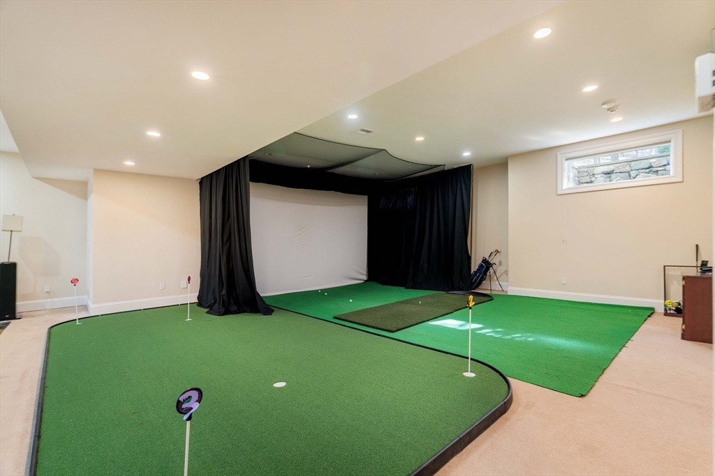 151 Hampshire Road Wellesley, MA 02481 - Photo 32 of 39