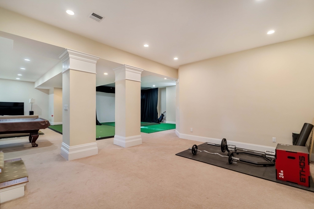 151 Hampshire Road Wellesley, MA 02481 - Photo 34 of 39