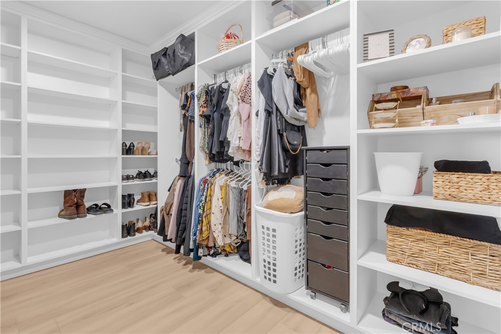 9888 Trinity Road Oak Hills, CA 92344 - Photo 23 of 51 Walk in closet Master Bedroom