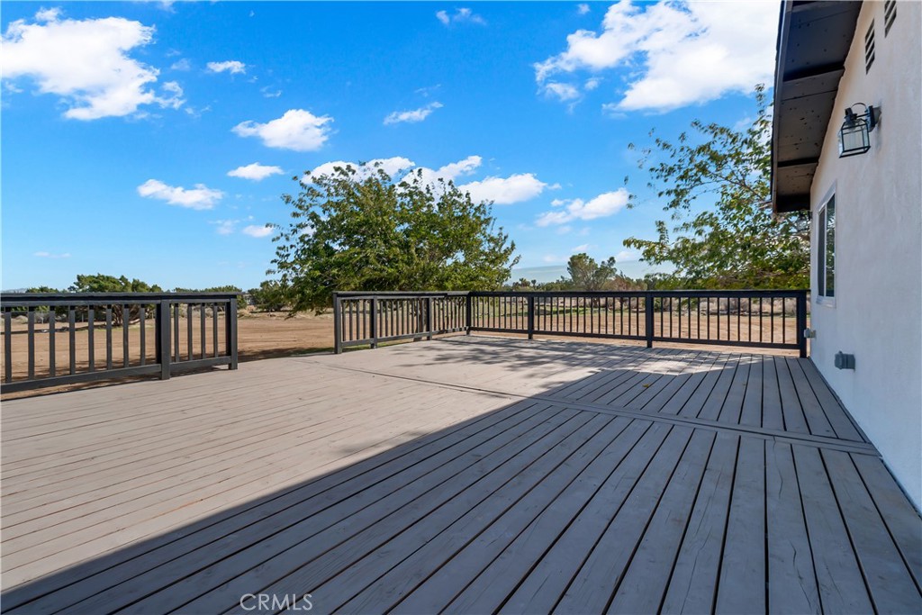 9888 Trinity Road Oak Hills, CA 92344 - Photo 42 of 51