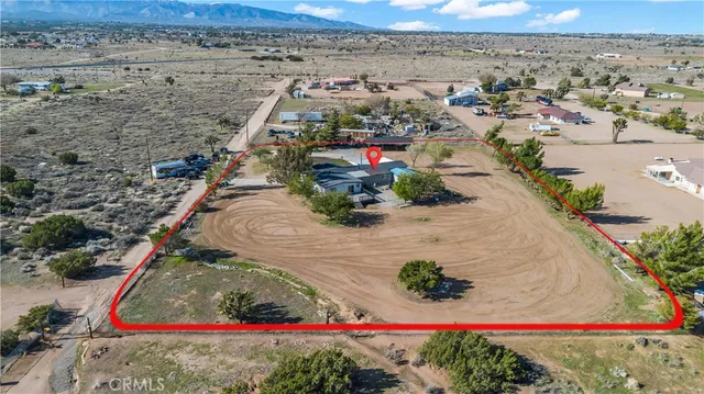 $515,000 | 9888 Trinity Road, Oak Hills, CA 92344