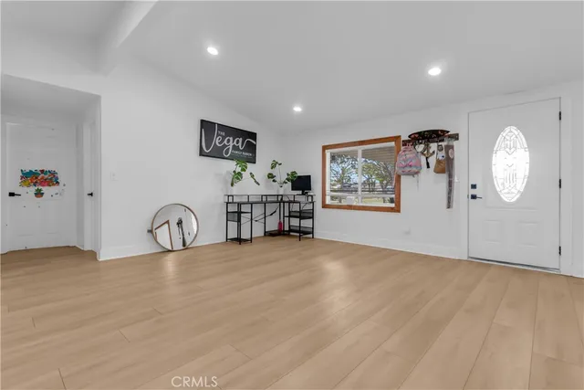 $515,000 | 9888 Trinity Road, Oak Hills, CA 92344