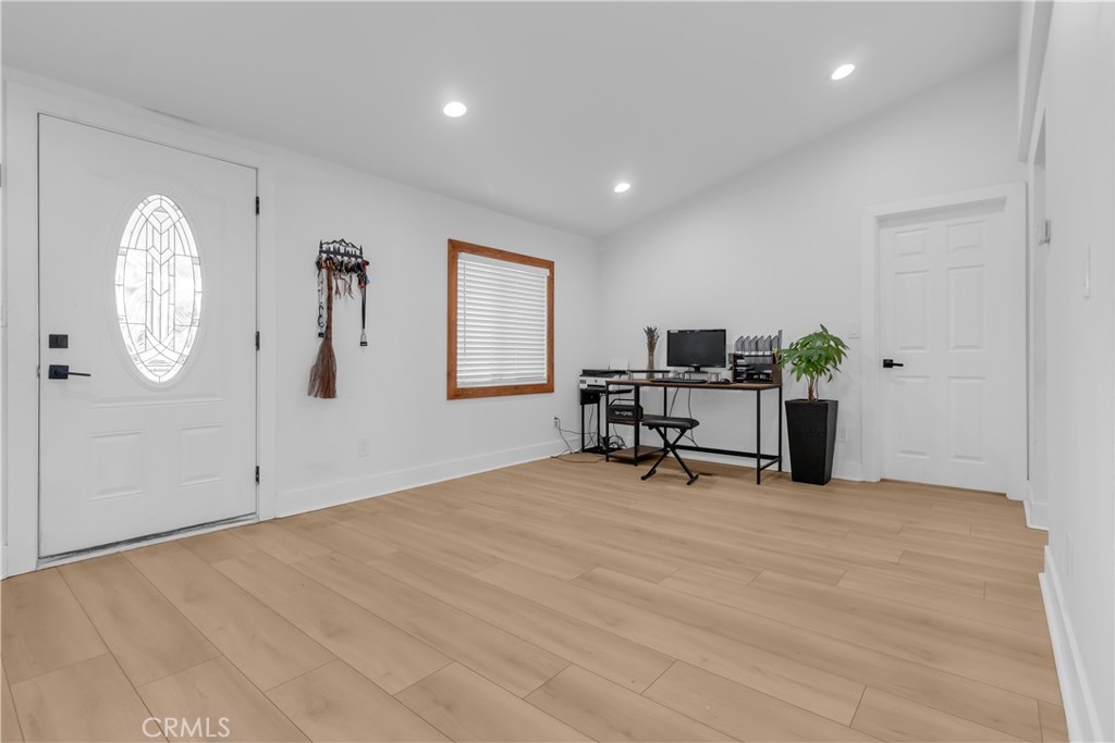 9888 Trinity Road Oak Hills, CA 92344 - Photo 10 of 51