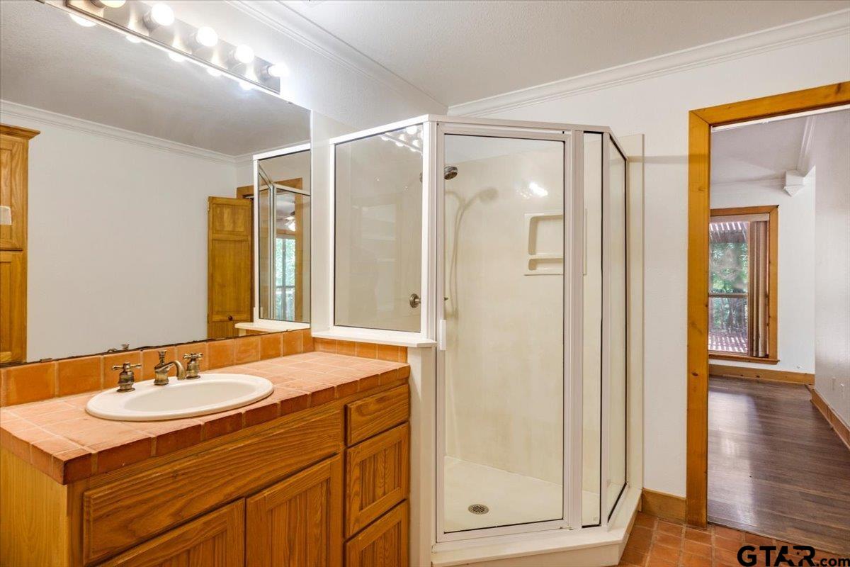 2040 Valleywood Trail Holly Lake Ranch, TX 75765 - Photo 15 of 48