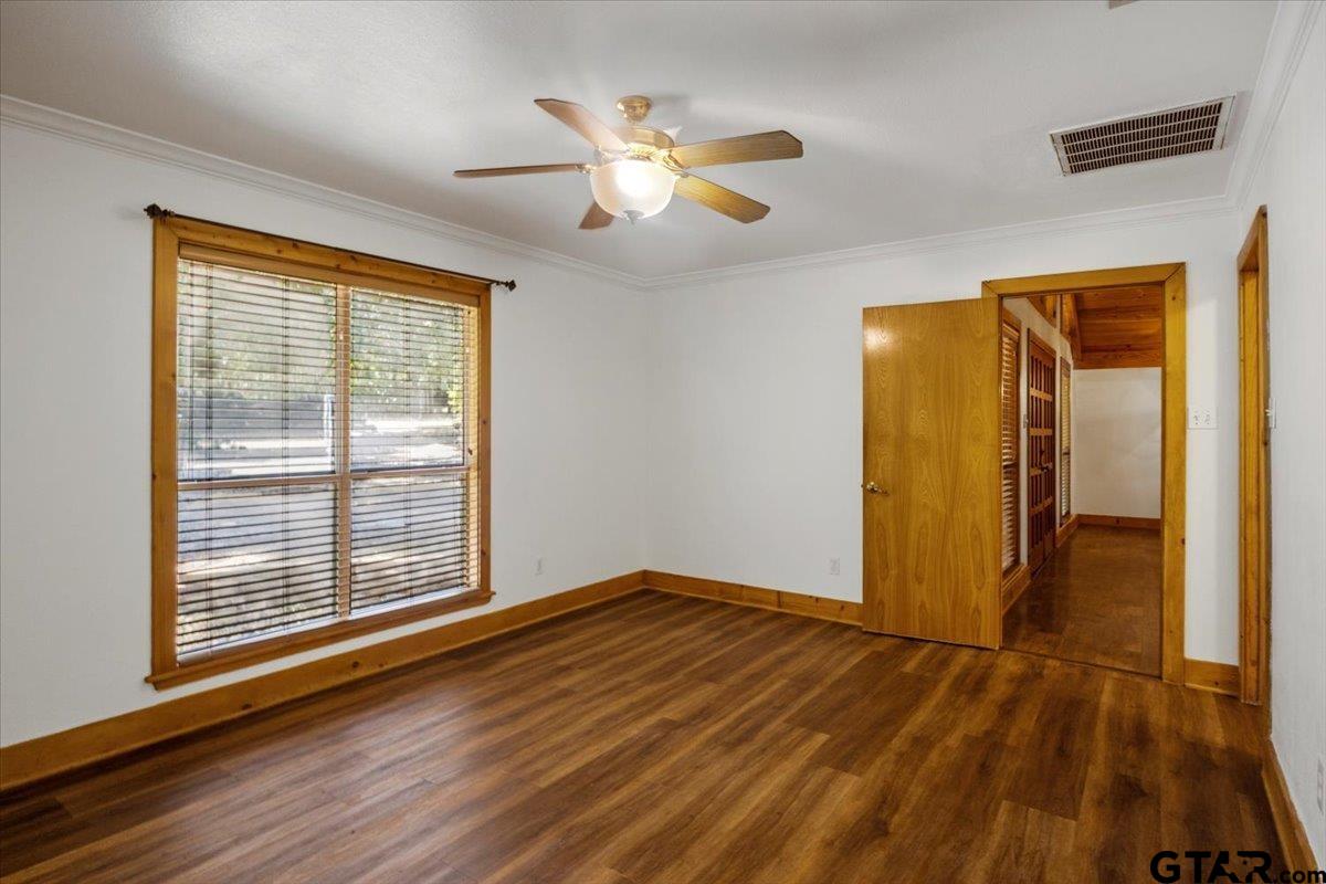 2040 Valleywood Trail Holly Lake Ranch, TX 75765 - Photo 18 of 48