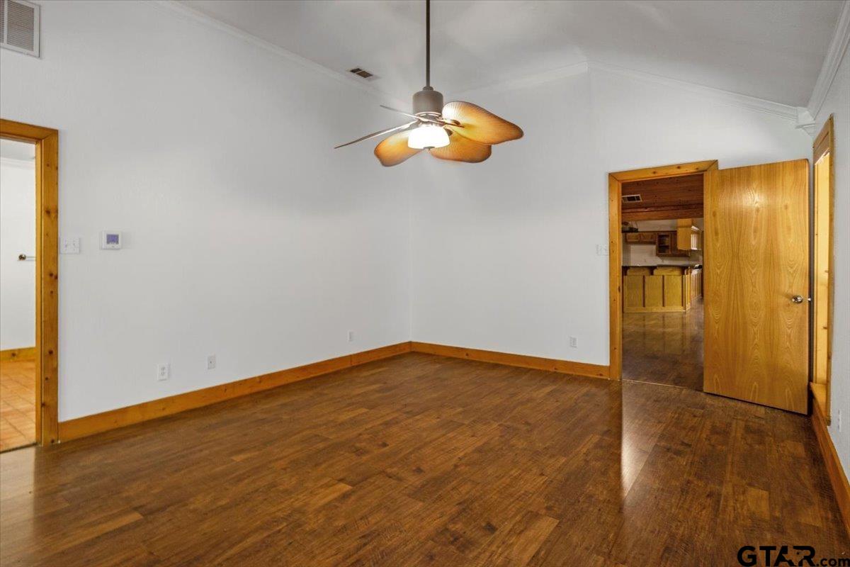 2040 Valleywood Trail Holly Lake Ranch, TX 75765 - Photo 10 of 48