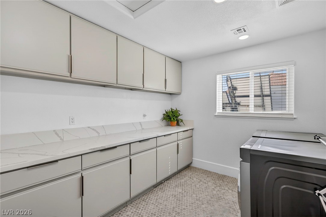 363 East Robindale Road Las Vegas, NV 89123 - Photo 46 of 59