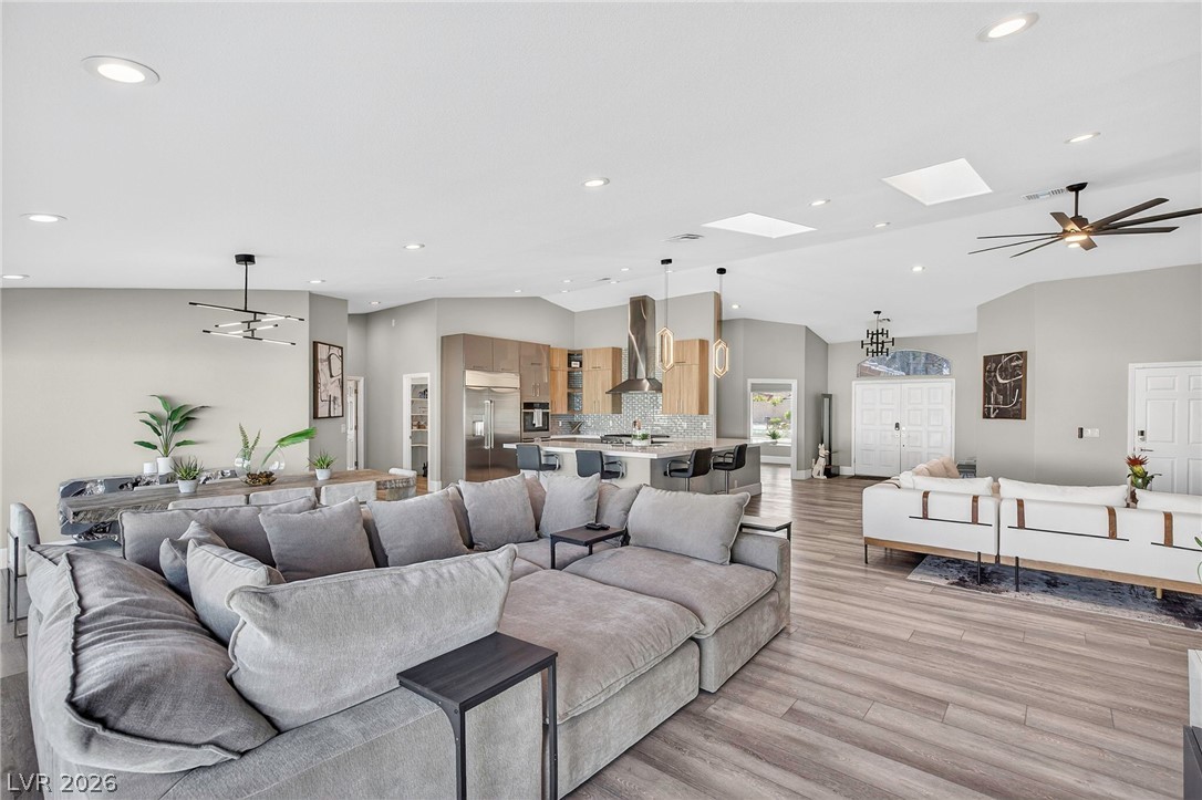 363 East Robindale Road Las Vegas, NV 89123 - Photo 6 of 59