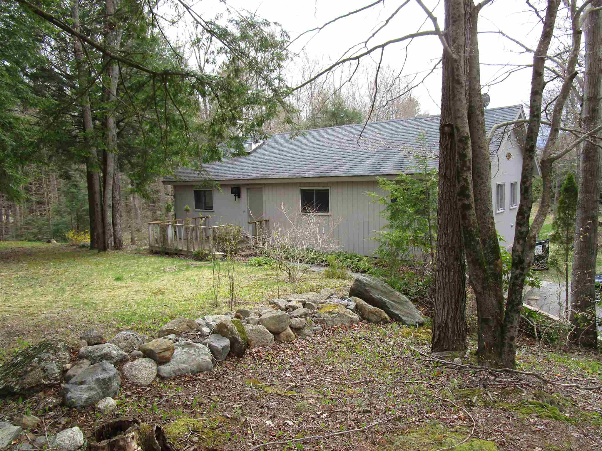 45 Carriage Hill Road Hancock, NH 03449 - Photo 1 of 16 Gallery Image 1