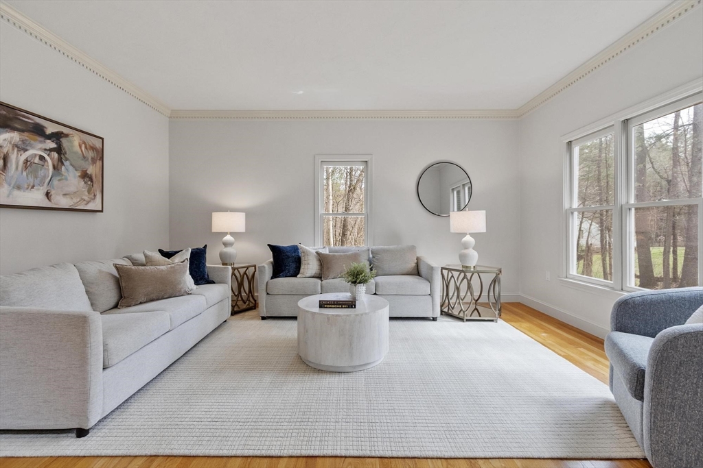 78 Cutters Ridge Road Carlisle, MA 01741 - Photo 3 of 42 Gallery Image 3