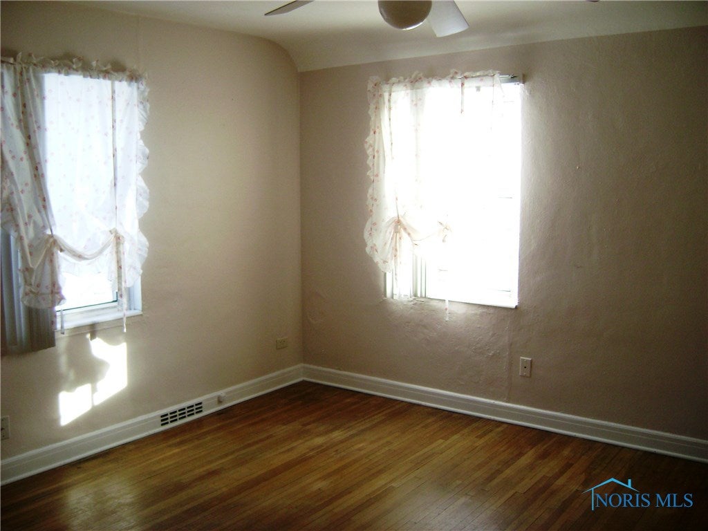 3659 Elmhurst Road Toledo, OH 43613 - Photo 9 of 29 Gallery Image 9